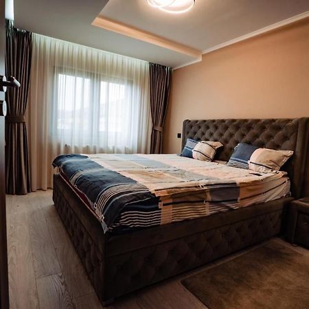Ddr House Apartman Nagyvárad Kültér fotó