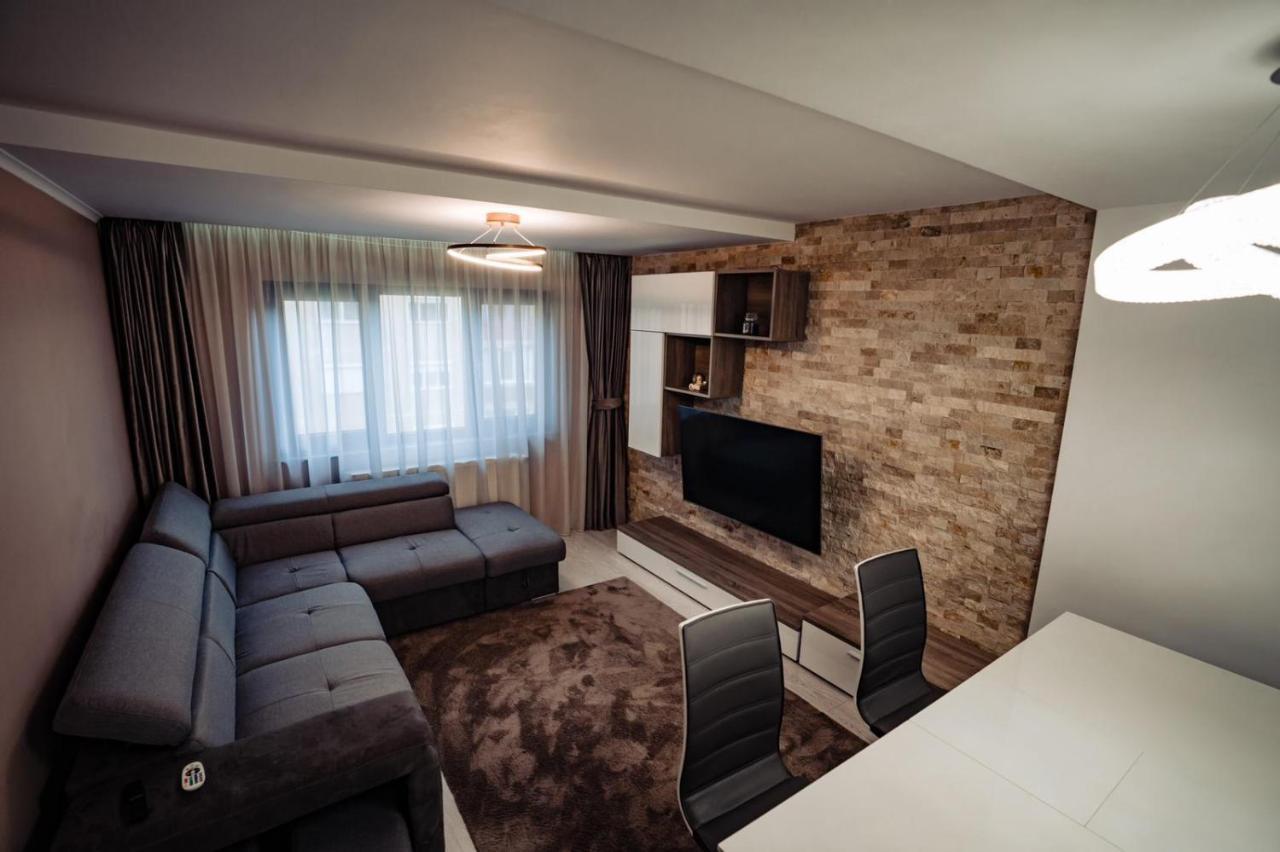 Ddr House Apartman Nagyvárad Kültér fotó