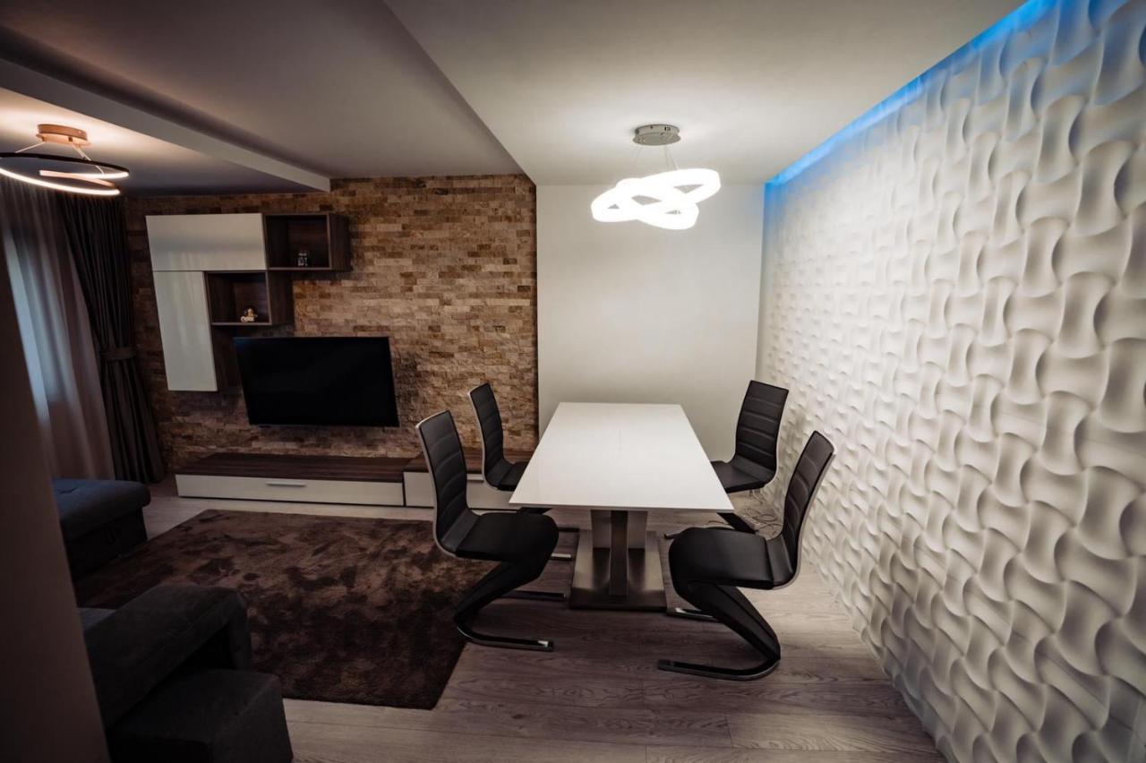 Ddr House Apartman Nagyvárad Kültér fotó